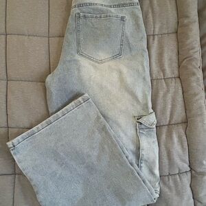 Relaxed-Fit Light Gray Boyfriend Jeans